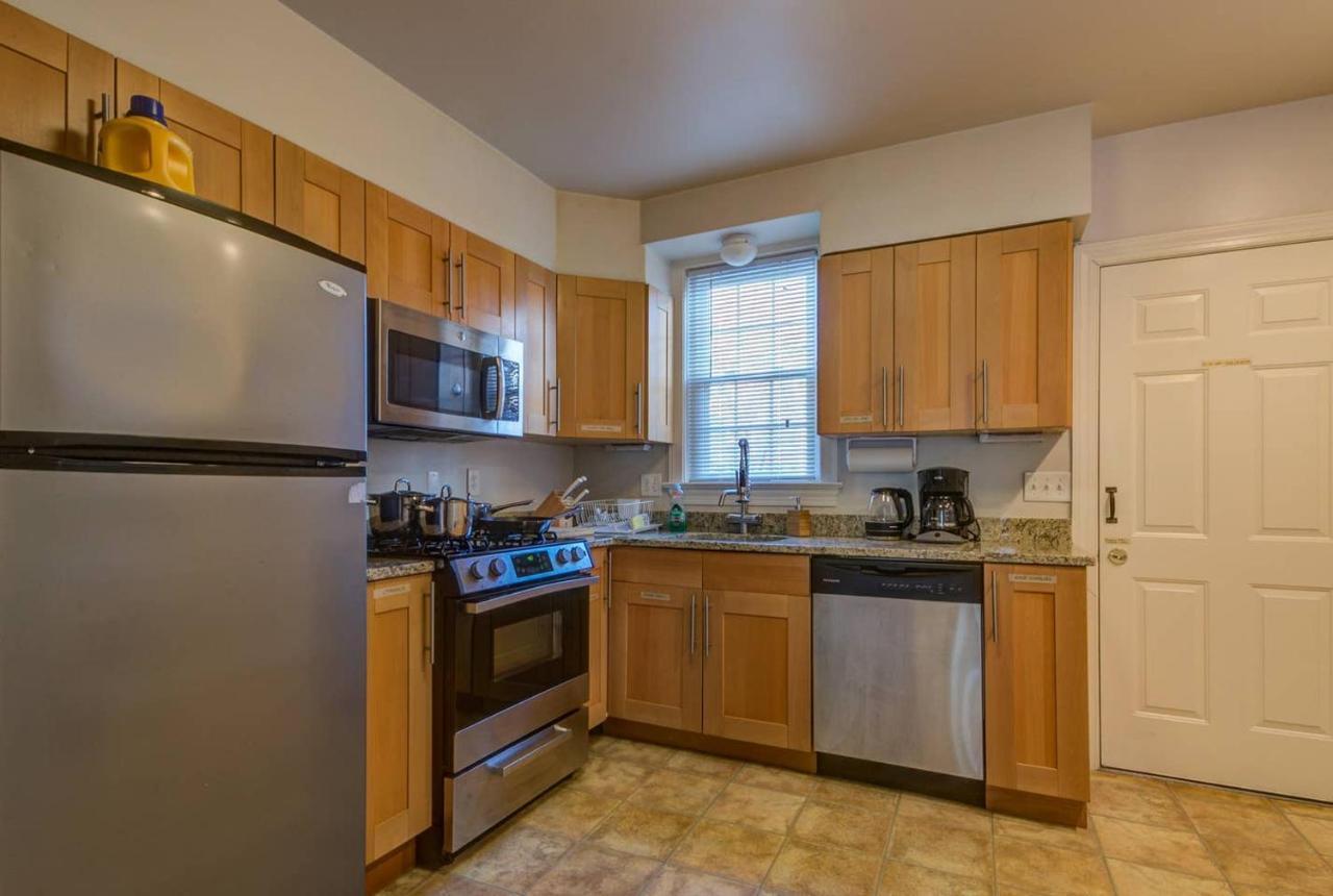 3Br Colonial House With Parking By Cozysuites Alexandria Exterior foto